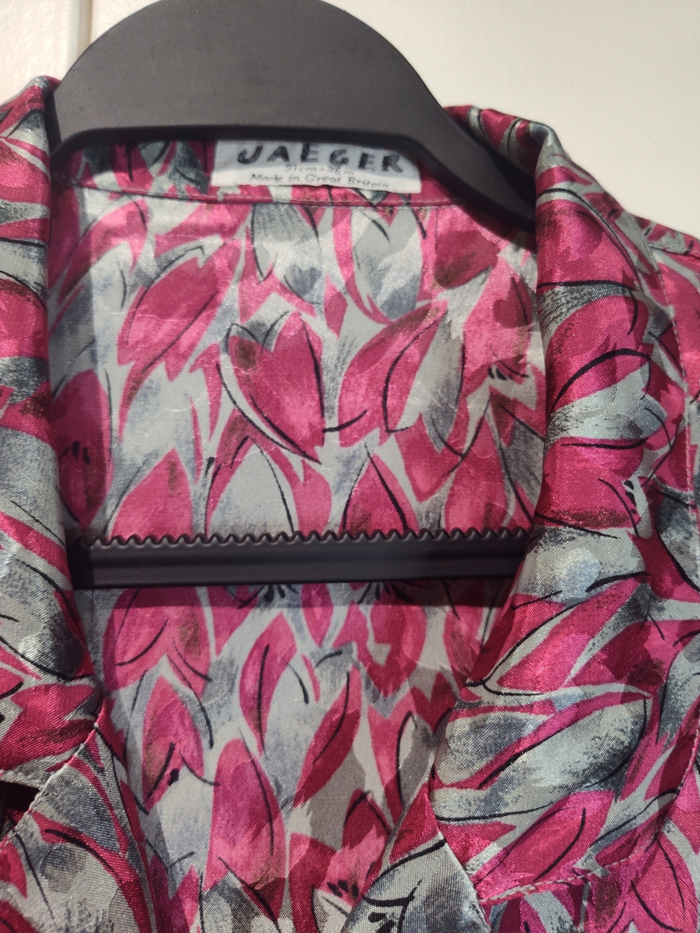 Women’s Pink Floral Lightweight Jacket